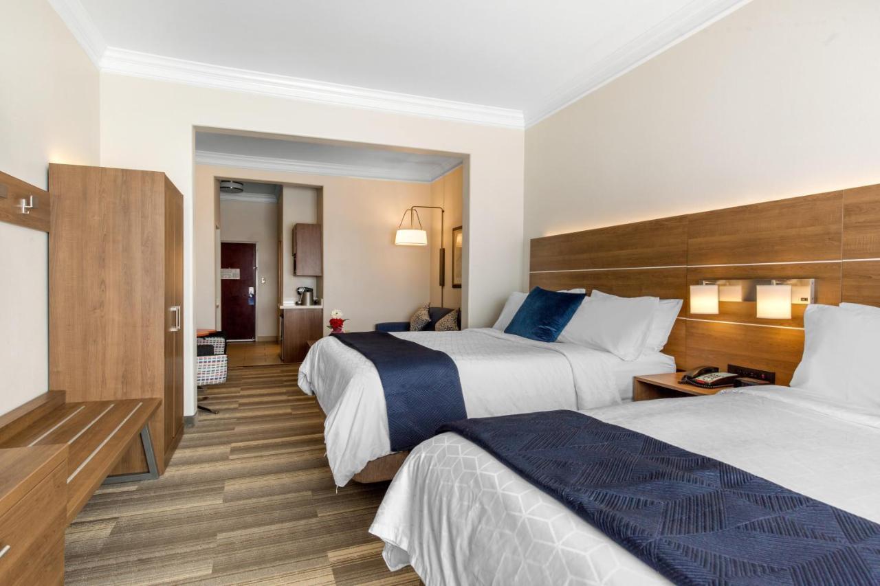 Holiday Inn Express Houston-Alvin By Ihg Exterior foto