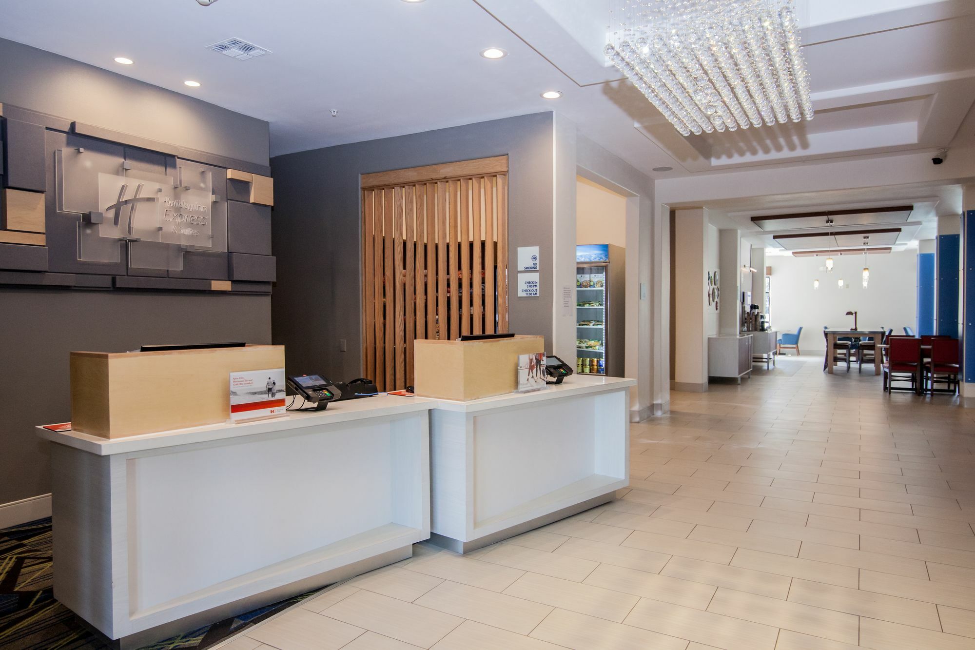Holiday Inn Express Houston-Alvin By Ihg Exterior foto