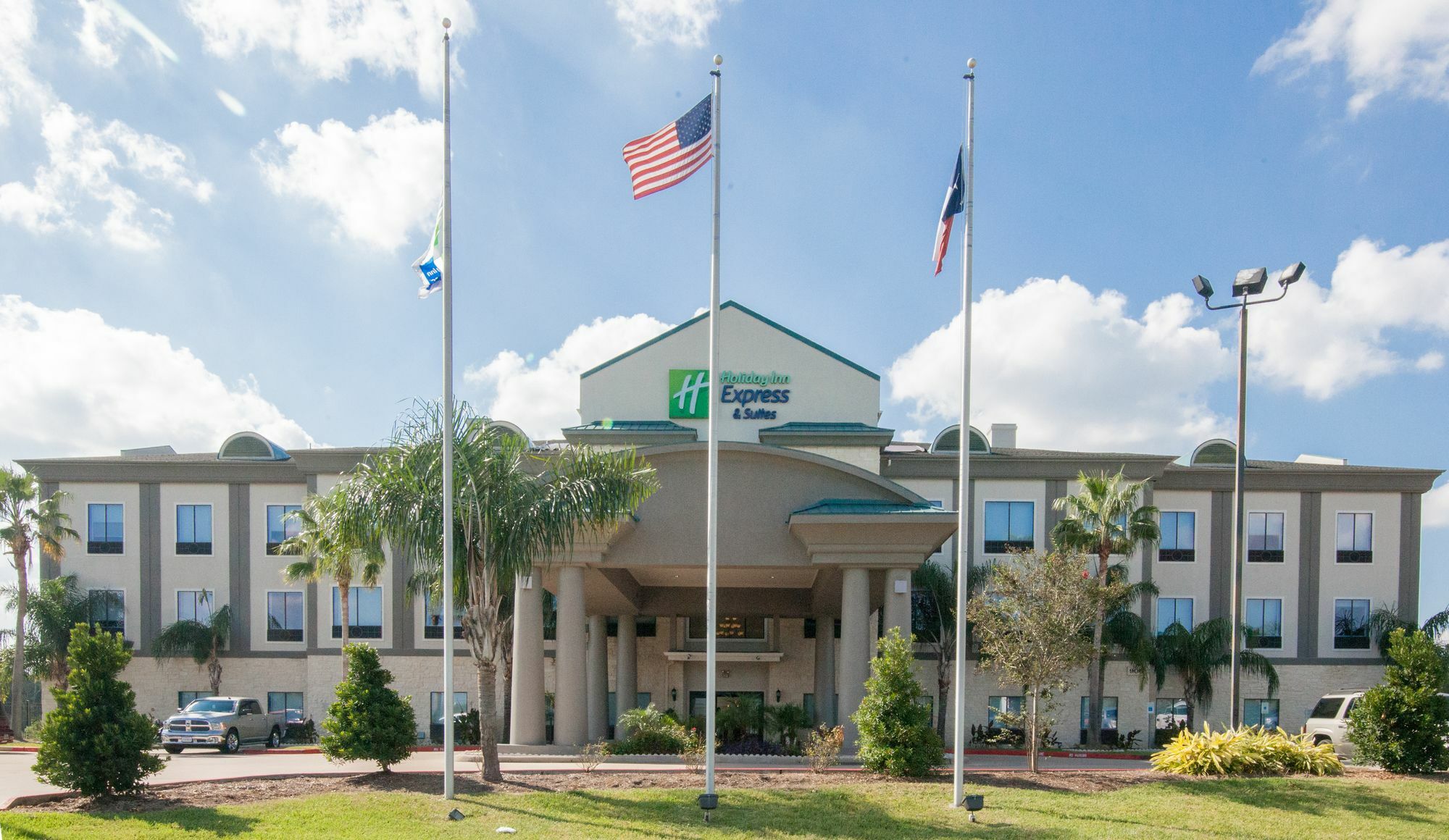 Holiday Inn Express Houston-Alvin By Ihg Exterior foto